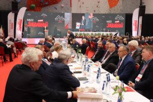 Obrady KZD od strony stołu Regionu Mazowsze